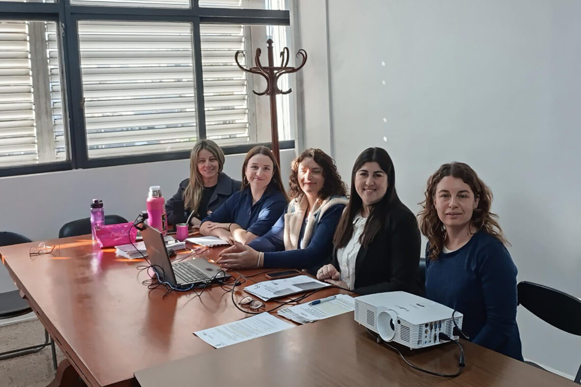 Nuevo ciclo de formación docente para fortalecer la alfabetización en jóvenes y adultos