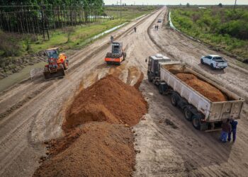 Comenzaron los trabajos en la ruta provincial Nº 28, en el departamento Feliciano