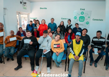 El Intendente Bravo presente en la entrega de incentivos del Programa Promover