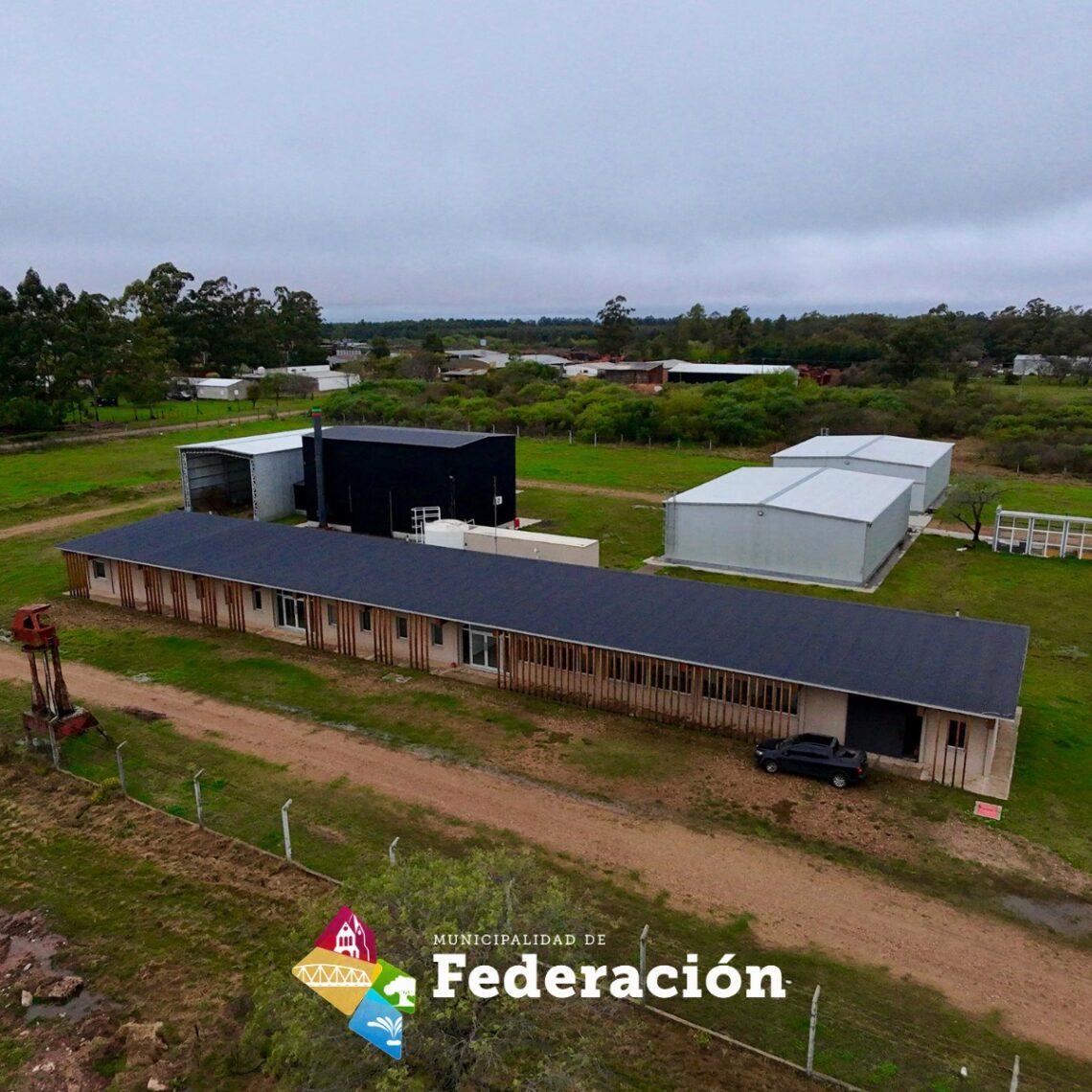 El Municipio fortalece el vínculo entre universidad, escuela y desarrollo industrial en Federación