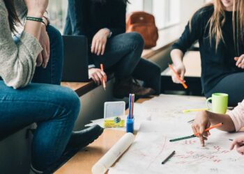 PROGRAMA DE CAPACITACIÓN “EMPRENDEDORAS EN ACCIÓN”