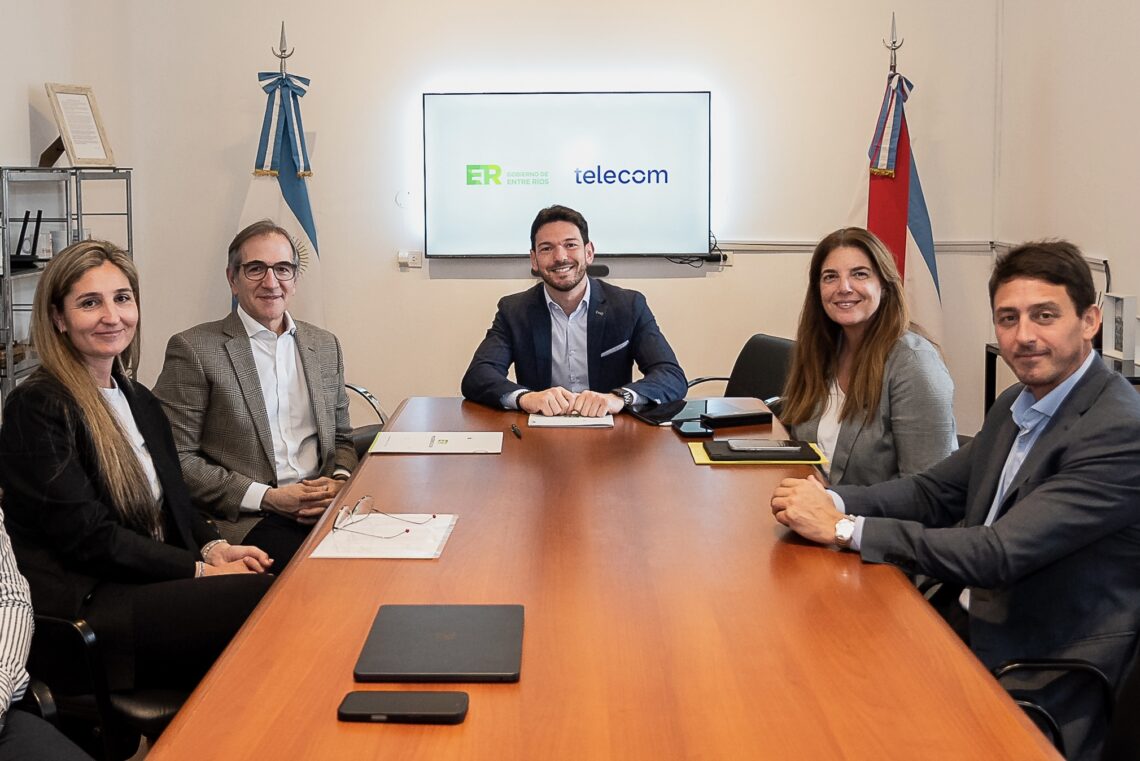 Telecom y la provincia de Entre Ríos presentan un aula digital para la comunidad educativa