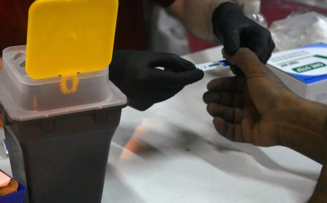 LA SECRETARIA DE SALUD REALIZÓ TESTEOS RÁPIDOS EN EL REFUGIO MUNICIPAL