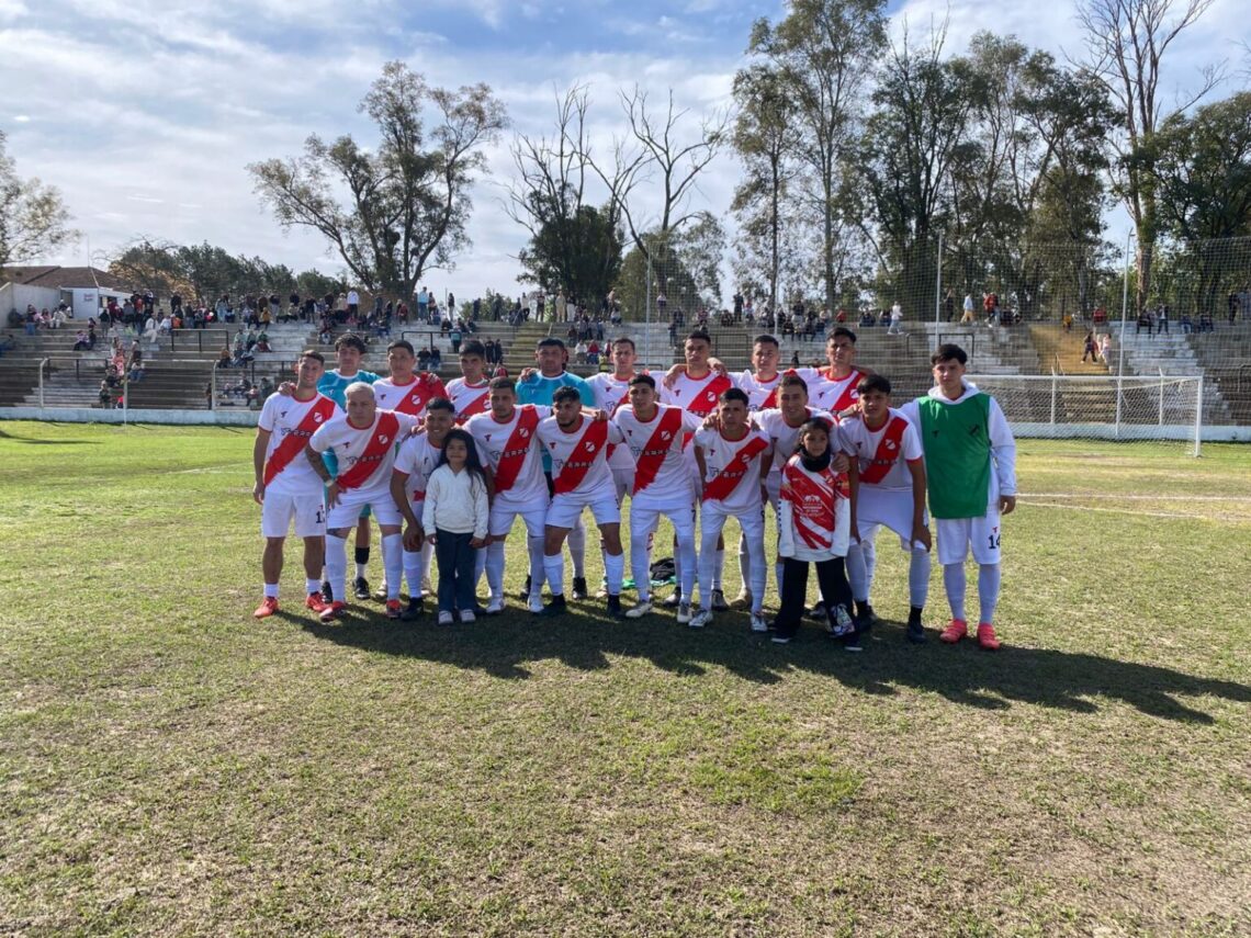 El clásico terminó empatado. 9 de Julio y Alberdi cerraron la sexta con triunfo