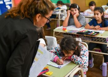 Entre Ríos recibe fondos para 303 escuelas en el marco del programa Escuelas Alfa en Red