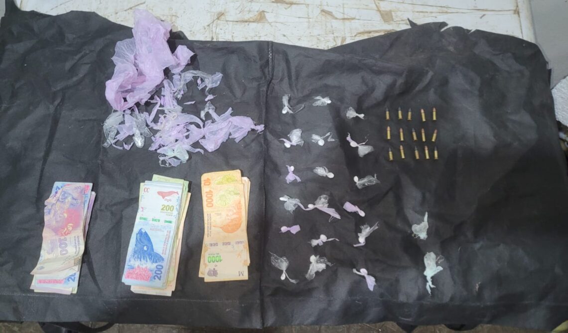 ALLANAMIENTO POSITIVO: secuestro de estupefacientes, efectivo, y municiones