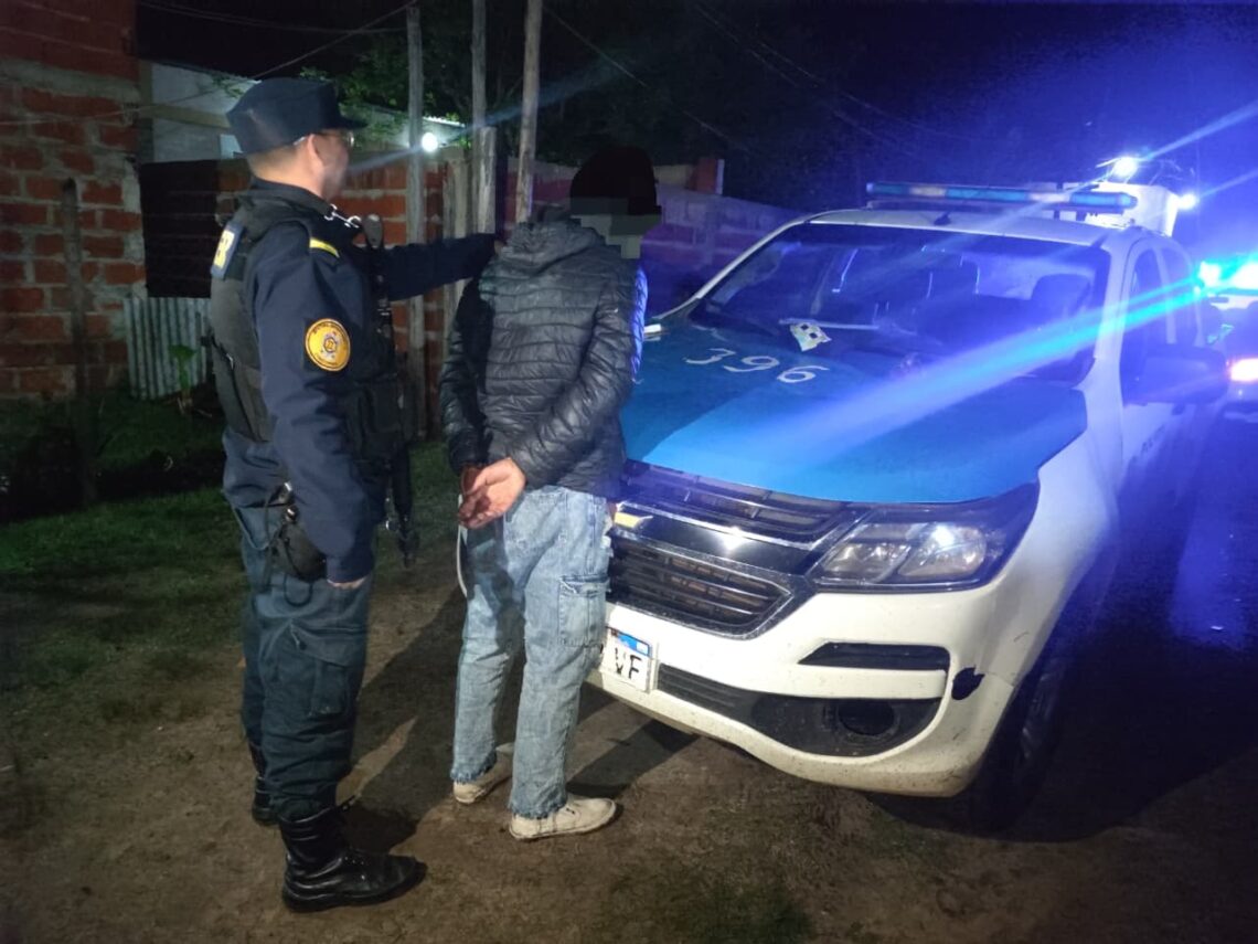 PORTACIÓN ILEGAL DE ARMA DE FUEGO: Aprehendido en Entre Ríos y Pública