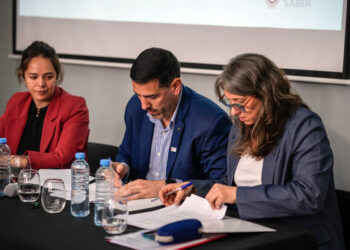 El gobierno y la Uader presentaron un espacio de formación profesional en cooperativismo