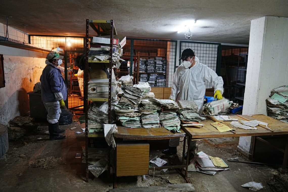 La provincia descartó más de cinco toneladas de papel en Salud y avanza en la digitalización