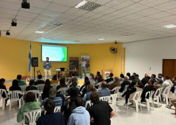 Entre Ríos capacita a productores apícolas para mejorar la competitividad regional