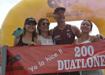 JAVIER DEL CASTILLO CORRIÓ SU DUATLON NUMERO 200