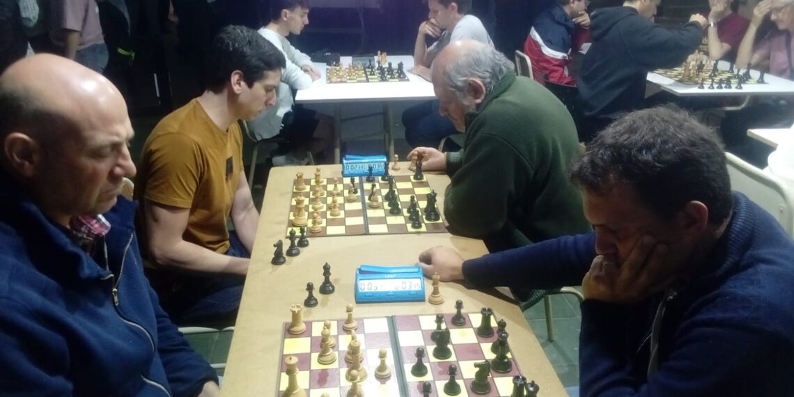 AJEDREZ: EL PRÓXIMO VIERNES SE JUEGA LA ÚLTIMA ETAPA DEL CIRCUITO BLITZ CLAUSURA 2025