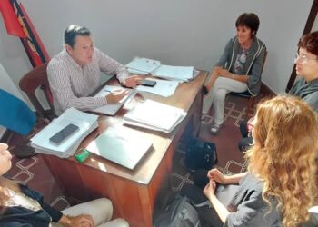 Dir. Departamental de Escuelas: Reunión con parte del equipo de trabajo de la Fundación Horacio Zorraquín