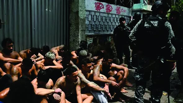 BRASIL: UN MEGAOPERATIVO POLICIAL DEJÓ 132 MUERTOS EN LAS FAVELAS DE RÍO DE JANEIRO