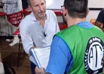 ATE Seccional Uruguay. Entrega de petitorio al gobernador con reclamos de las y los trabajadores