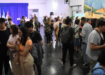 EL HISTÓRICO SUM “HORACIO MALVICINO” SE TRANSFORMÓ EN LA SALA DE LAS ARTES Y DIO INICIO AL CICLO CULTURAL CLAC