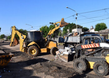 EL MUNICIPIO INTENSIFICA LA ERRADICACIÓN DE MICROBASURALES Y PIDE MAYOR COMPROMISO A LOS VECINOS