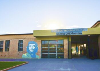 La Escuela Secundaria N°37 “Ernesto Che Guevara” celebra sus 25 años junto a la comunidad