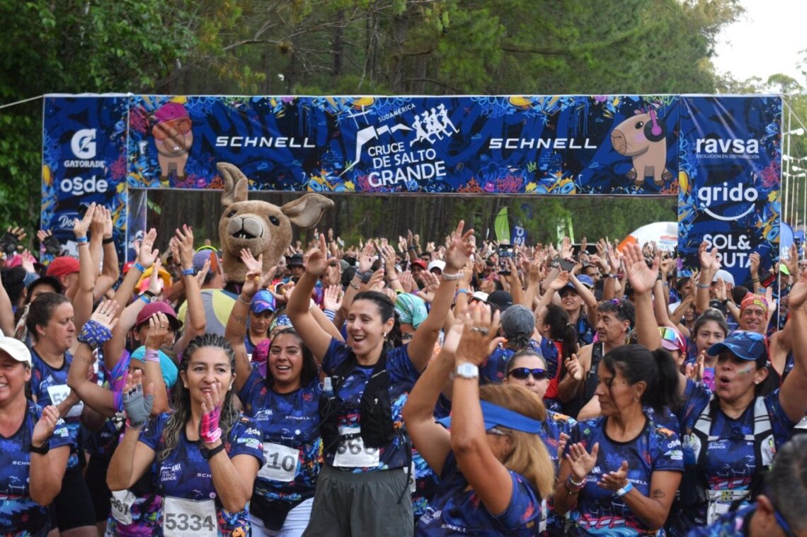 Corredores de todo el país vivieron el desafío del Cruce Salto Grande