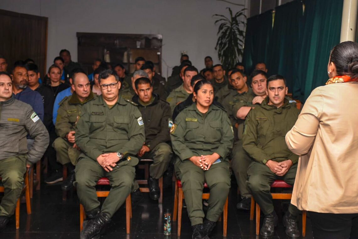 Salud brindó herramientas para el abordaje y la prevención del suicidio en Concordia