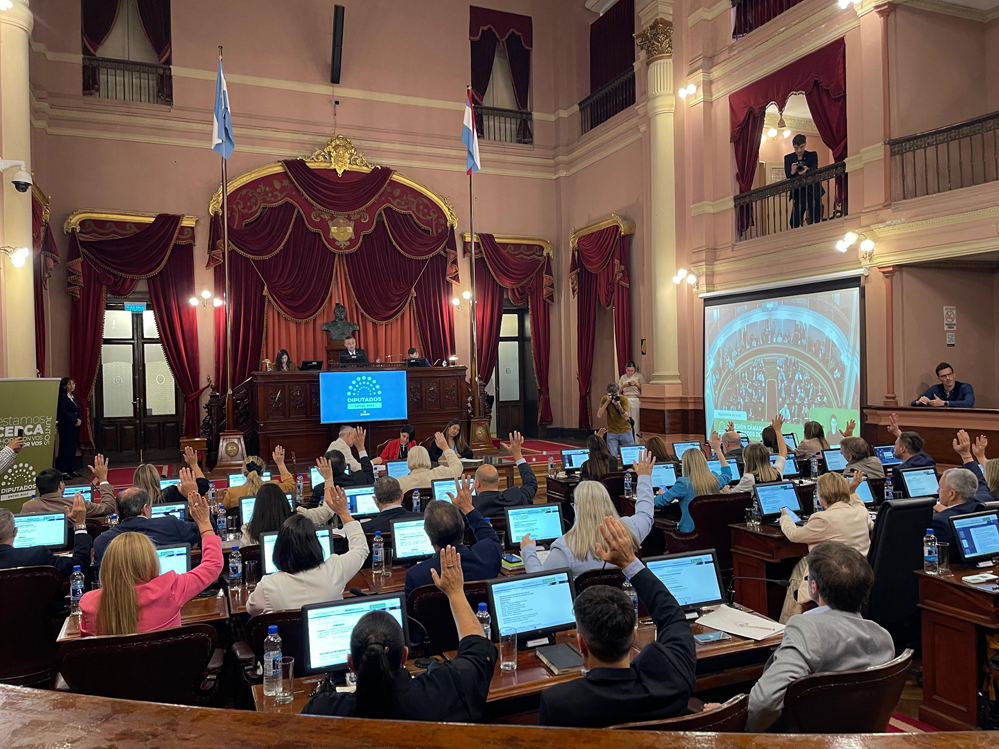 La Cámara de Diputados de Entre Ríos declaró de interés legislativo el libro “Reflexiones de un Hombre Común” de Gabriel Enguelberg