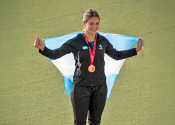 Atletismo: Oro, estudio y Mundial