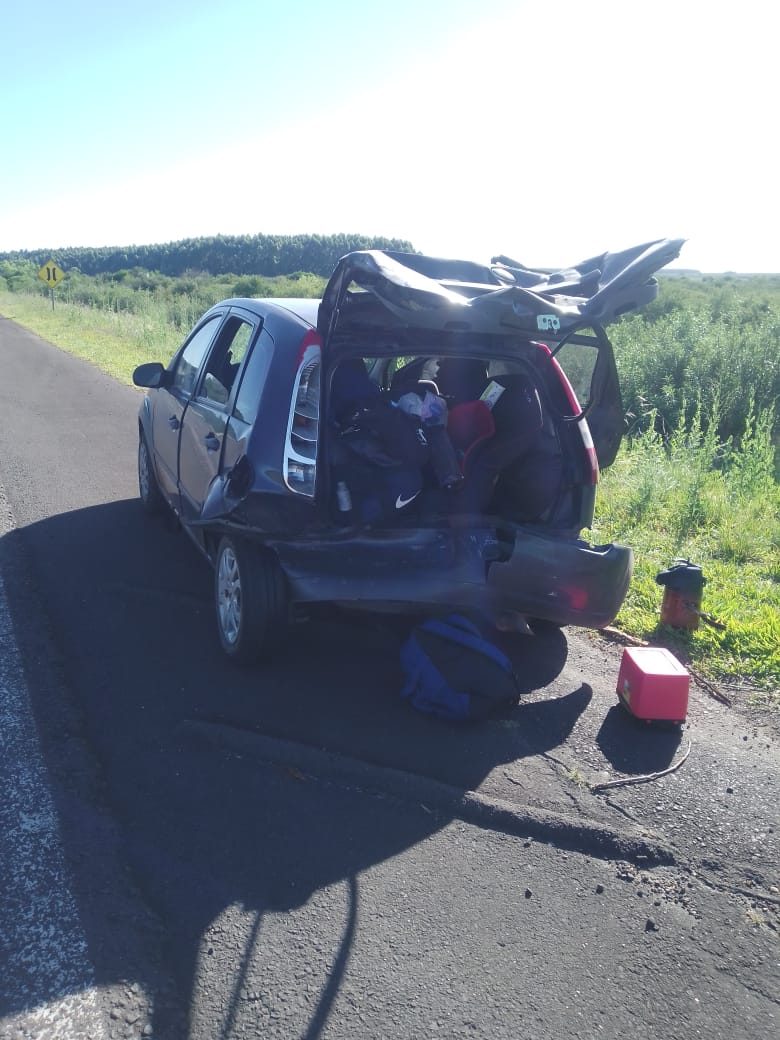 PEDERNAL: CHOQUE ENTRE DOS VEHÍCULOS EN RUTA 14