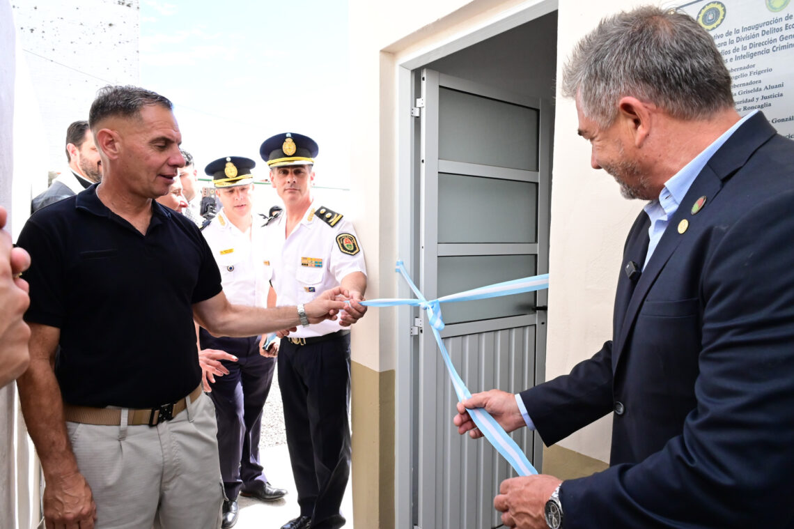 Inauguraron un nuevo edificio para las divisiones de Homicidios y Delitos Económicos en Paraná