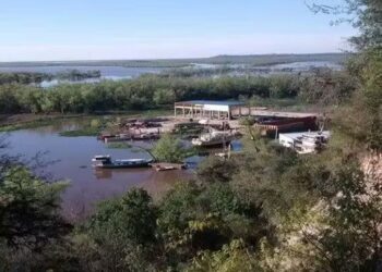 ESTUDIANTES DE UADER ELABORAN UN PLAN PARA RECUPERAR EL PARQUE COSTERO DE PARANÁ