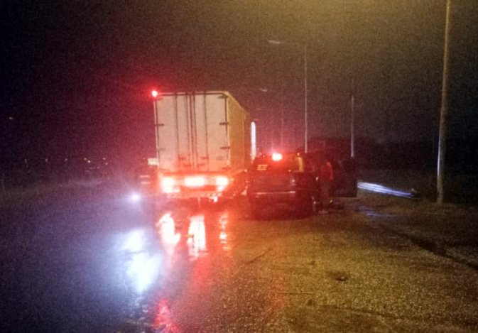 SINIESTRO VIAL: Colisión entre camión y camioneta en Autovía Artigas
