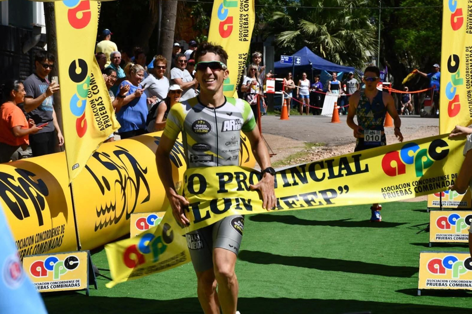 EXPECTATIVA POR EL COMIENZO DEL TRIATLON PROVINCIAL EN COLÓN
