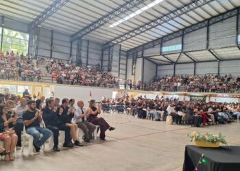 Se realizó el acto de colación de formación laboral de la modalidad de Educación de Jóvenes y Adultos