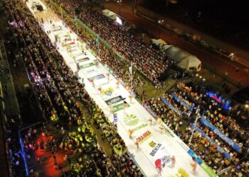 APERTURA DE SOBRES DE LA LICITACIÓN PARA LA CONCESIÓN DE LA BARRA DEL SECTOR VIP TURISTA DEL CARNAVAL 2026