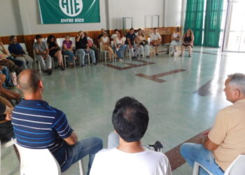 Ante el congelamiento salarial y el cese de los contratos, ATE realizará asamblea en Casa de Gobierno