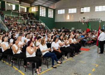 Más de 8.500 jóvenes y adultos egresaron de las propuestas de Formación Profesional