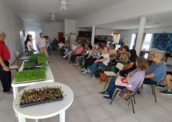 NUEVA JORNADA DEL PROGRAMA DE HUERTAS AGROECOLÓGICAS FAMILIARES EN VILLA ZORRAQUÍN