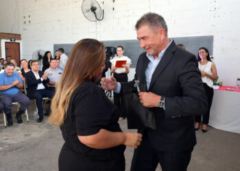 Educación en contexto de encierro: Se realizó el acto de colación de 16 internos que egresaron de la escuela primaria