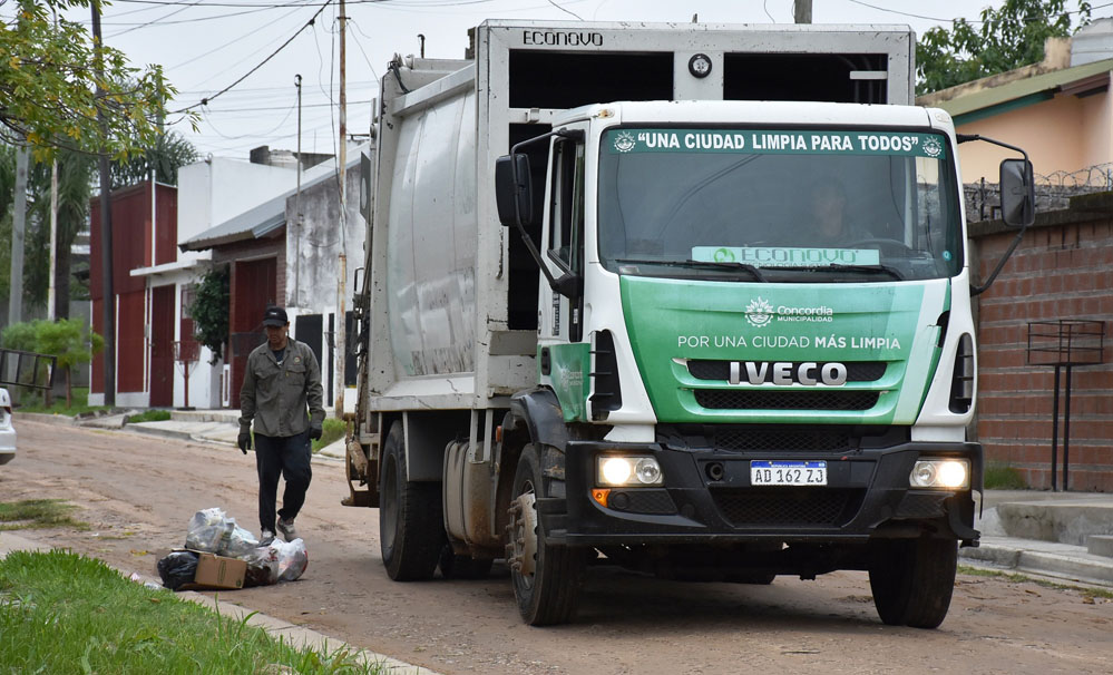 RECOLECCIÓN DE RESIDUOS DURANTE LAS FIESTAS DE FIN DE AÑO