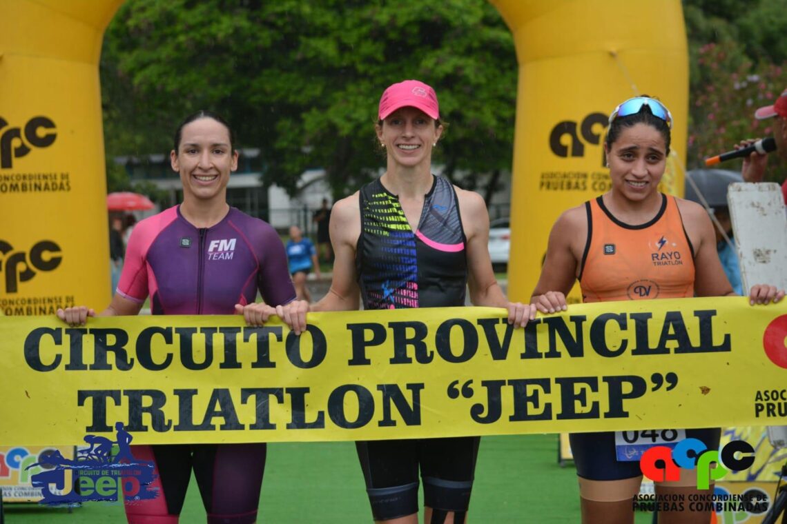 EL TRIATLON JEEP BRILLÓ EN EL LAGO, EL PACEÑO BRUNO BALDINI Y LA CONCORDIENSE ANA BRUNINI LOS GANADORES