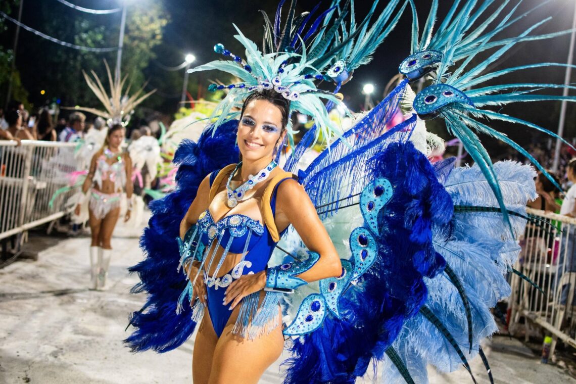 GRAN PRIMERA NOCHE DE CARNAVAL