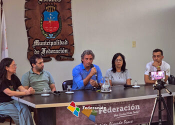 El Intendente Bravo encabezó el Acto de Lanzamiento del Carnaval Federaense 2026