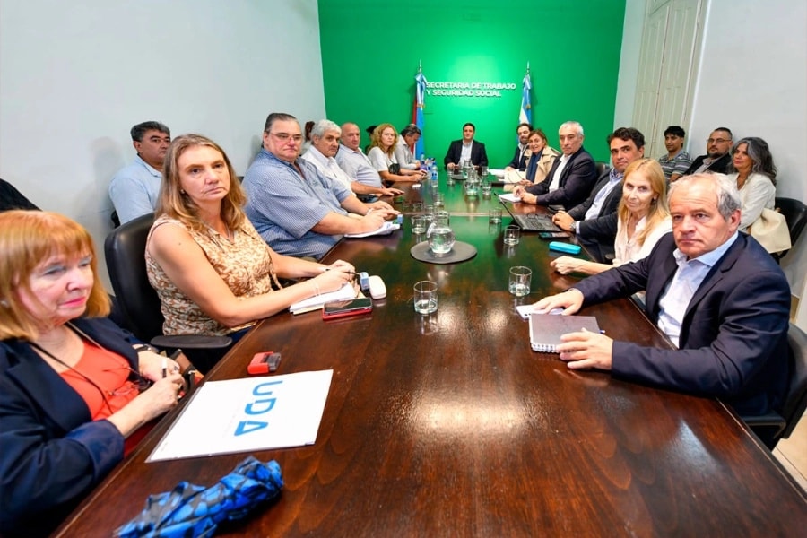 PARITARIA SALARIAL: EL GOBIERNO SE REÚNE HOY CON GREMIOS DOCENTES