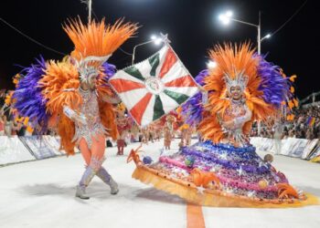 EL CARNAVAL DE CONCORDIA SE PREPARA PARA UN FIN DE SEMANA LARGO A PURA PASIÓN