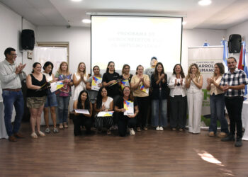 Desarrollo Humano fortaleció procesos de emprendedurismo con la entrega de microcréditos en Ramírez