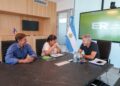 El gobernador y la intendenta de Villa Elisa avanzaron en una agenda de infraestructura y salud