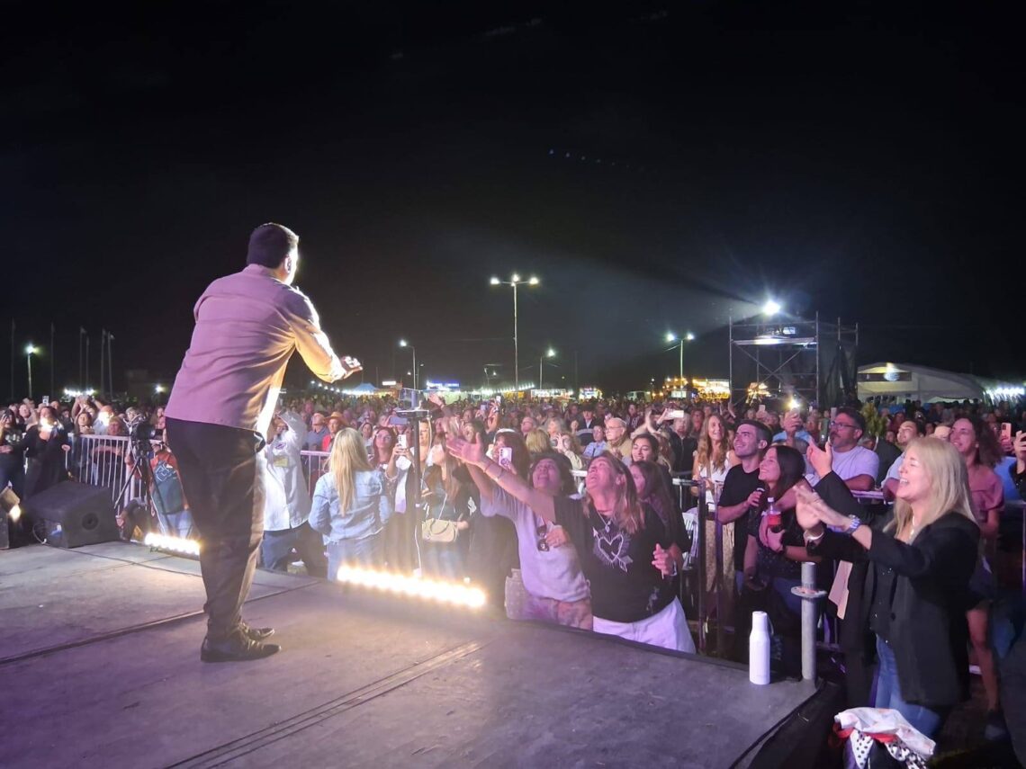 El Pingo: multitudinaria fiesta y el guiso ganador fue de surubí