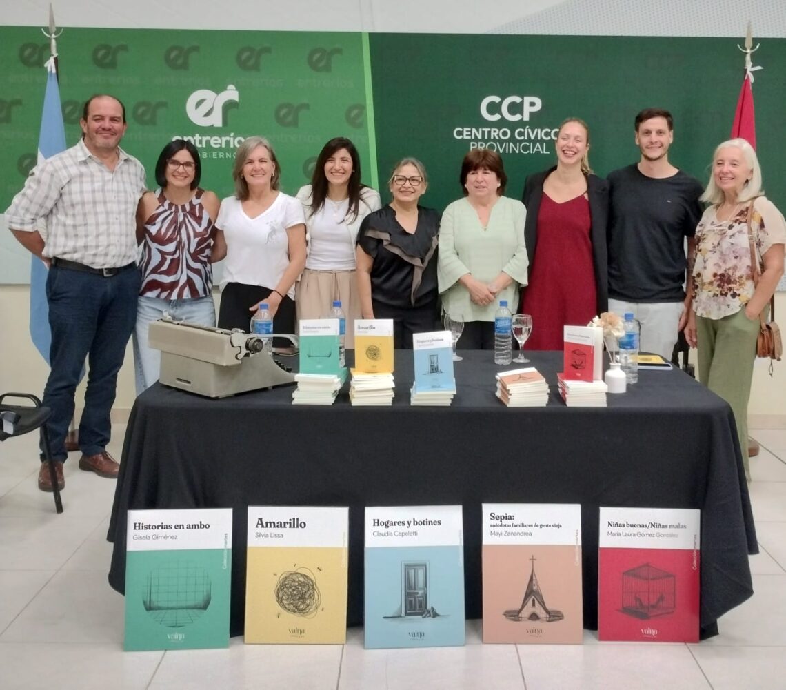 Palabras, historias y experiencias: escritoras protagonizaron la charla “Cómo Nos Hicimos Martes”