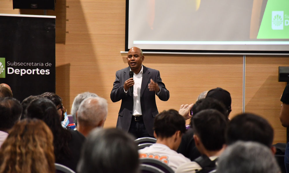 El Programa “Referentes Deportivos Barriales” comenzó con las clases de boxeo