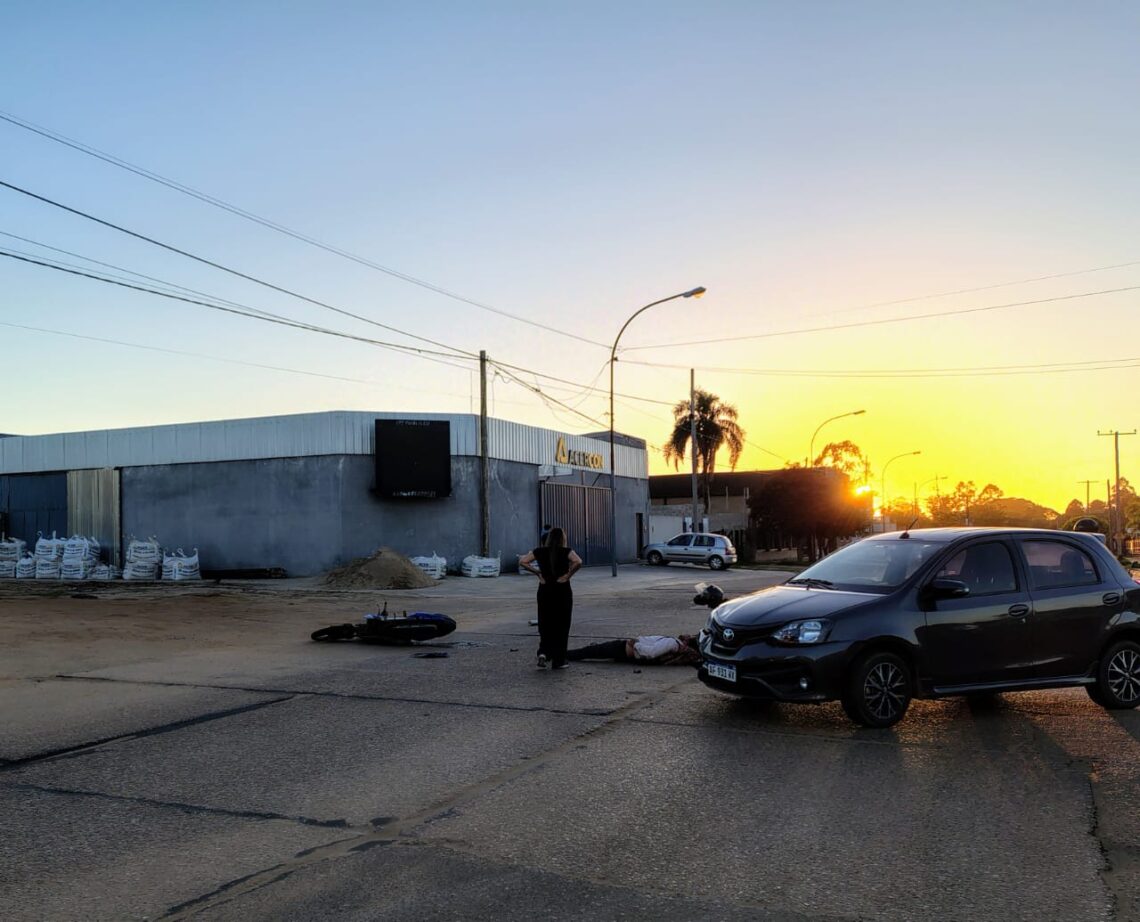 ACCIDENTE DE TRÁNSITO EN CALLE GOBERNADOR CRESTO Y LIBERMAN