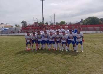Ferro debutó con el pie derecho en el torneo centenario